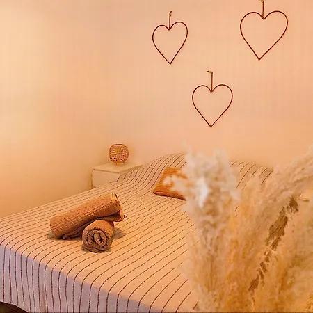 아파트 Au Petit Bonheur Vue Mer, Parking, 3 Mn De La *